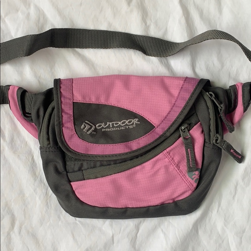 Fanny pack